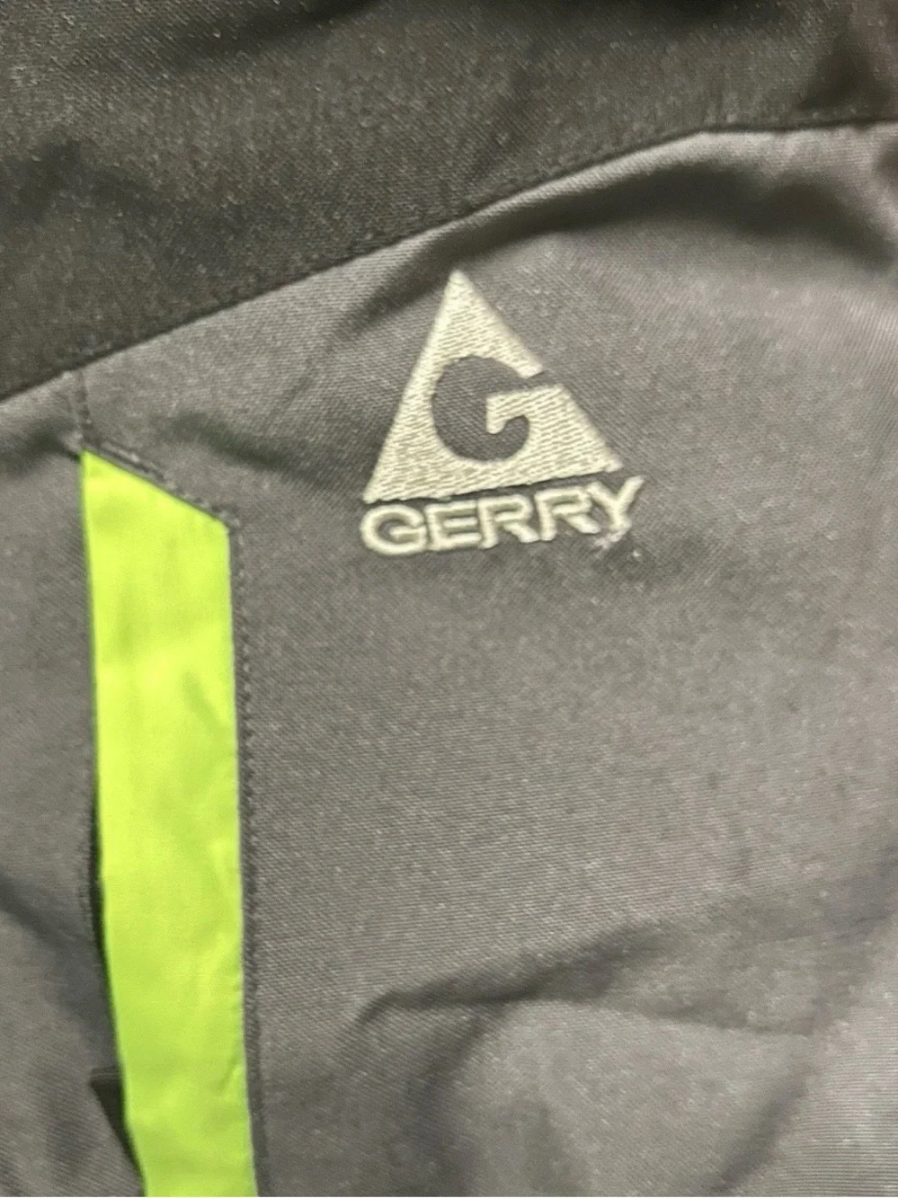 Boy’s Gerry Black Grey Winter Puffer Jacket Size Large (14/16)